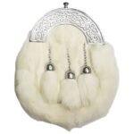 Dress-Sporran-With-White-Rabbit-Fur-and-3-white-tassels.jpg