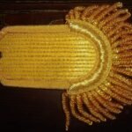 Epaulettes-4.jpg