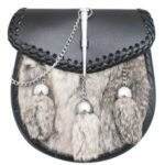 Rabbit-Fur-Sporran-Pin-Loop-closure-doublet-plaited-pattern-on-the-flaf.jpg
