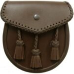 Sporran-Smooth-brown-leather-Roped-braiding-around-the-edge-flap-3-Tassels.jpg