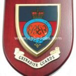 wooden-plaque-Shield-112.jpg