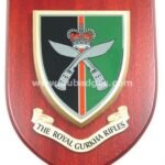 wooden-plaque-Shield-160.jpg