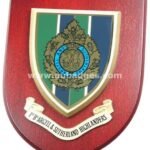 wooden-plaque-Shield-33.jpg